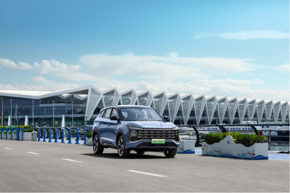 9.98-14.98万元  大七座电混SUV  yd12300云顶线路X8 E家正式上市729.png
